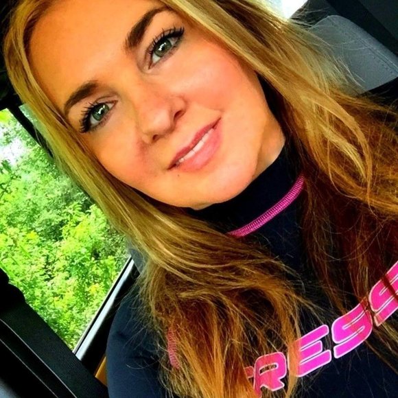 Meet your Posher, Luminiţa - Picture 1 of 1